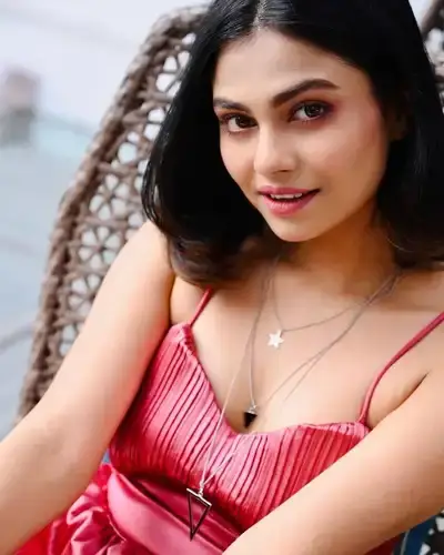 Call Girls Service in Bisauli